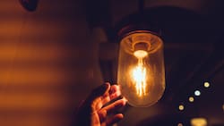 Cortes de luz en Santiago: más de 10 comunas se verán afectadas este lunes