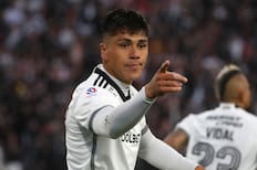 De ser opción en Colo Colo a una posible venta: los millones que están en juego con el futuro de Damián Pizarro