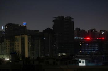 Enel confirma que San Miguel, Las Condes, Conchalí y otras cinco comunas de la RM tendrán cortes de luz este martes