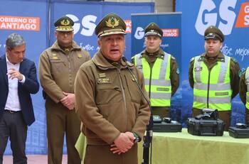 ¿Cuál es la razón por la que Ricardo Yáñez tendría que renunciar como general director de Carabineros?