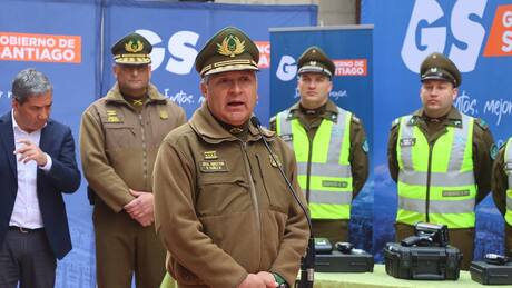 ¿Cuál es la razón por la que Ricardo Yáñez tendría que renunciar como general director de Carabineros?