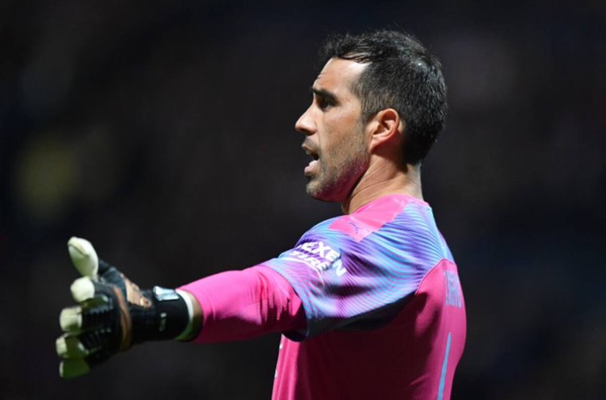 Este fue el golazo que le hicieron a Claudio Bravo en la Champions League