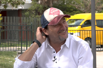 “Creo que tengo una costilla quebrada”: Daniel Fuenzalida sufrió fuerte accidente tras caerse de un caballo