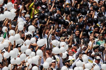 CSyD Colo Colo se manifestó a favor de "la urgente necesidad de terminar con la brutal represión"