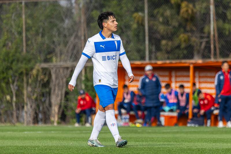 El juvenil debutó en la Liga de Primera