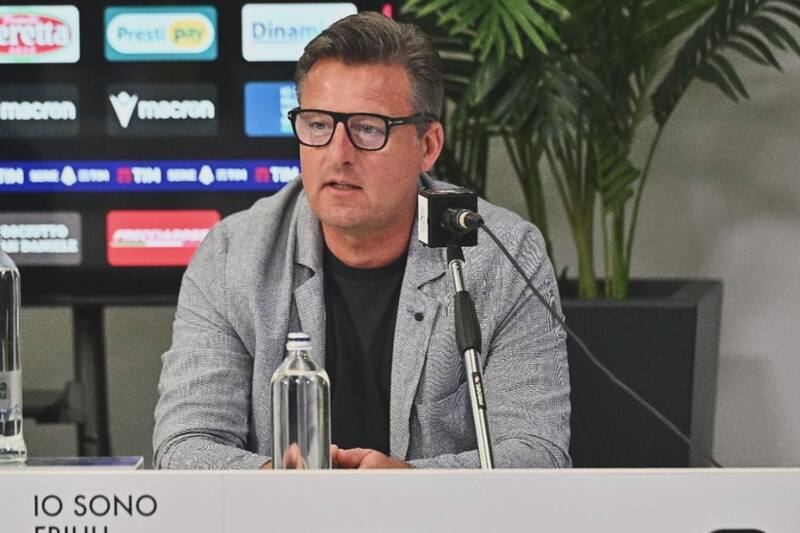 se refirió a una posible llegada de Alexis Sánchez a Udinese. (Foto: @Udinese_1896)