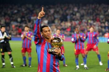 "La sonrisa del fútbol": Ronaldinho Gaúcho cumplió 41 años hoy