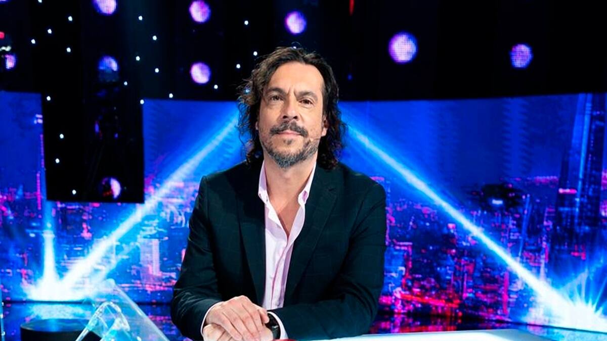 Mauricio Jürgensen sorprende con fotografía de banda de su juventud: "Me dolió el hígado de sólo redactarlo"