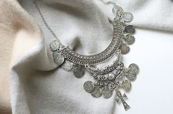 Con solo dos productos que tienes en tu casa podrás dejar tus joyas de plata como nuevas