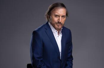 “Les comunicaré pronto...”: Carlos Pinto aclara dudas sobre su futuro en TVN