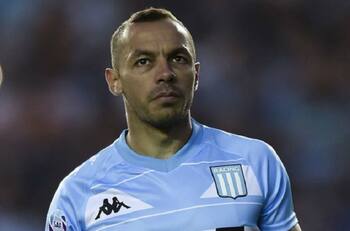 Marcelo Díaz pierde confianza con Coudet e iría a la banca ante River