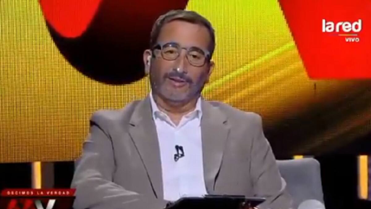 "Ajusticiamiento": Critican a Eduardo Fuentes por entrevista a "Comandante Ramiro" en Mentiras Verdaderas