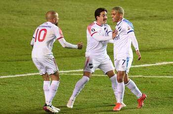 VIDEO: Así fue el golazo de Nacional para derrotar a la UC en Copa Libertadores