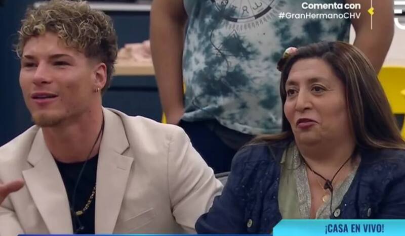 El especial regalo de Raimundo Cerda a Felipe, hijo de Pincoya,