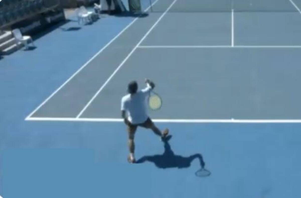 Australiano hace un saque horroroso y reacciona de la peor forma