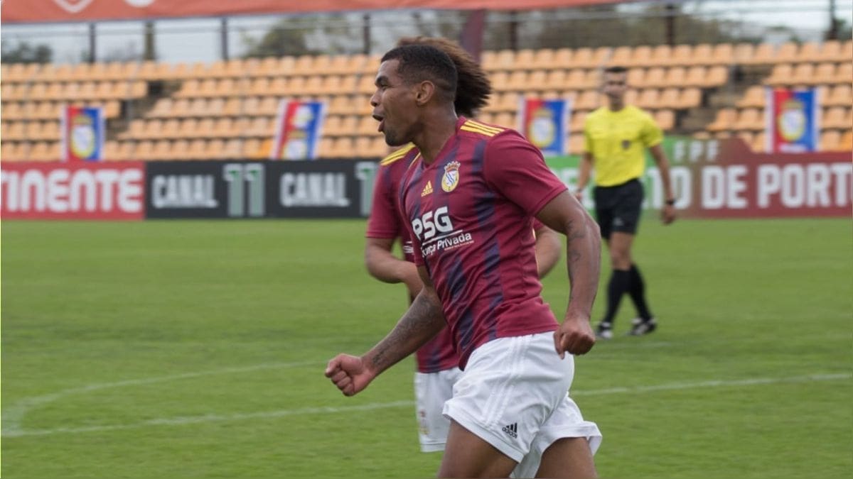Falleció futbolista en Portugal tras incidente en campo