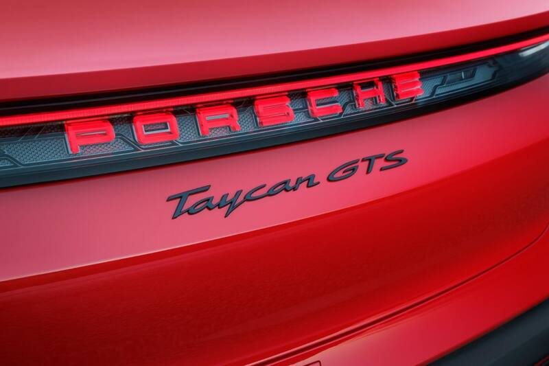Porsche completa la gama de Taycan con las versiones 4 y GTS