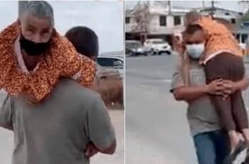 Cargó a su mamá hasta centro médico para que reciba vacuna contra el COVID-19