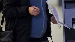 Joven embarazada murió en entrevista de trabajo en una fábrica: se le enredó el pelo en una máquina