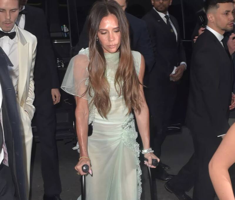 Victoria Beckham celebró sus 50 años a lo grande.