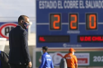 Históricos de la U arremeten fuerte contra Dudamel por derrota frente a Cobresal