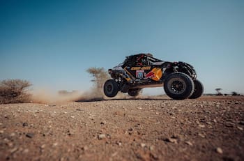 Chaleco López sigue brillando en el Dakar: ganó su cuarta etapa y se mantiene en el podio