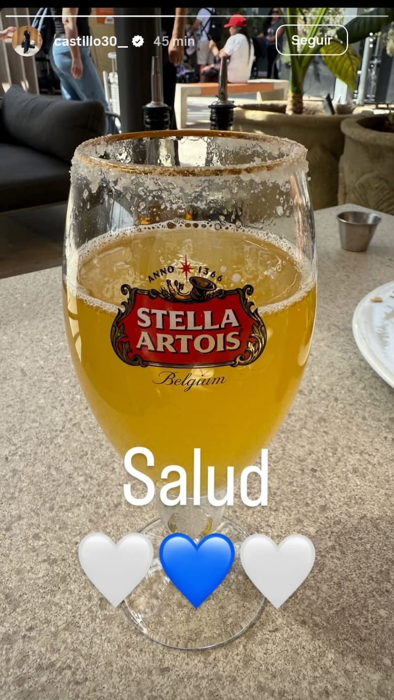 y su festejo tras el triunfo de Universidad Católica en el Clásico Universitario.