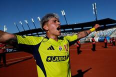 La U de Álvarez vuelve a ser internacional