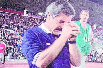 Lulo Socias, a 40 años del campeonato que pudo cambiar la historia de la U: "Hubo, salvajemente, equivocaciones arbitrales"