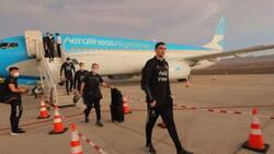 "Vergonzoso": jugadores y prensa argentina acusaron malos tratos en la llegada de su selección al Aeropuerto de Calama