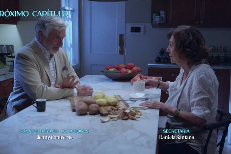 tendrá una conversación con Genoveva. Créditos: Captura Mega.