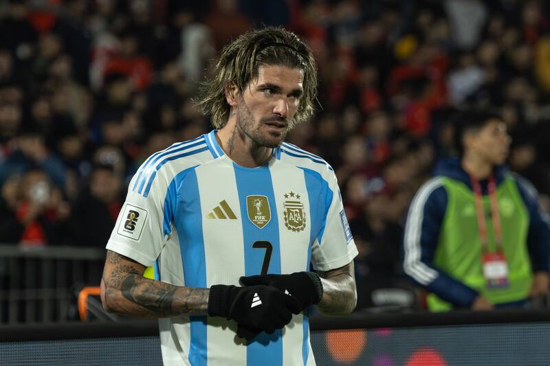 Rodrigo de Paul en el duelo frente a Chile por Eliminatorias 2025. Foto: Felipe Escobedo