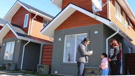 Personas sin vivienda propia pueden obtener un subsidio de más de $12 millones del MINVU: ¿Desde cuándo postular?