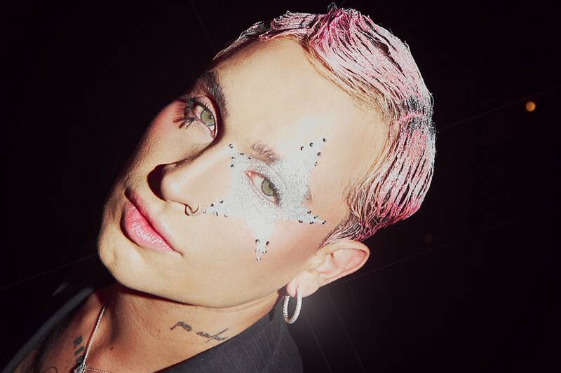 El cantante representará a Chile en la competencia internacional del Festival de Viña 2025.