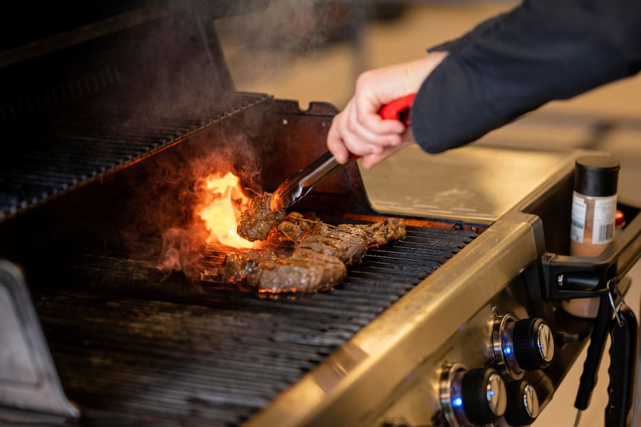 En estas fechas, es fundamental saber dejar como nuevo este artículo de cocina. Créditos: Freepik.