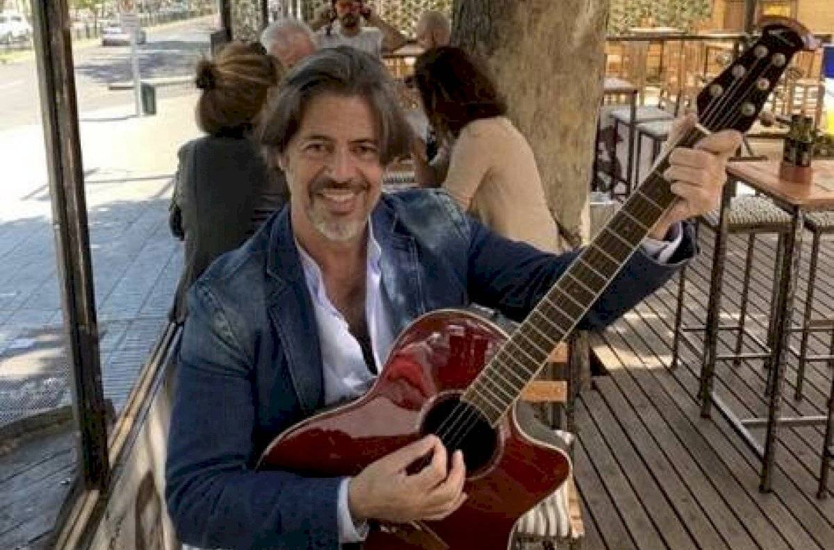 La nueva vida de Miguelo: Vende tortas a pedido con canto incluido