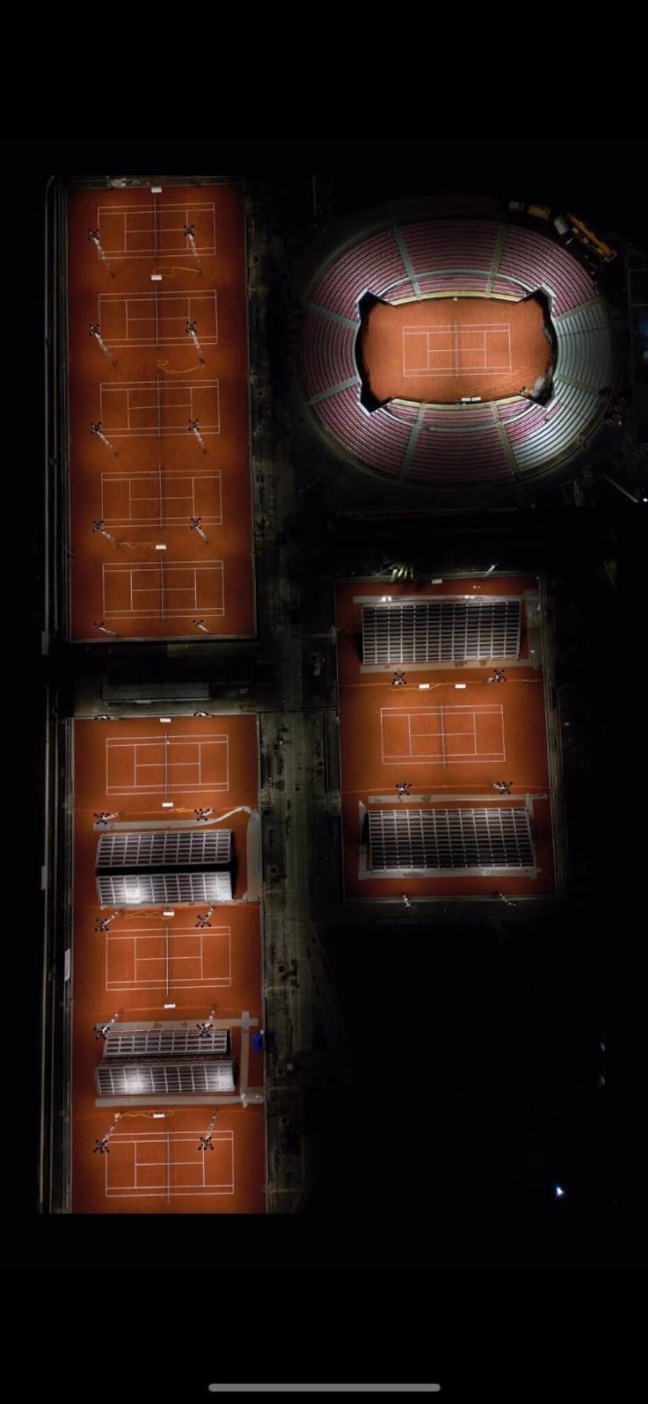 El Complejo de Tenis en el Estadio Nacional cuenta con 10 canchas.