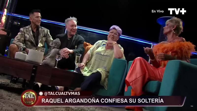 Fue abordada por José Miguel Viñuela por un inesperada noticia.