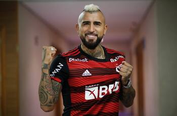 El Maracaná será una caldera para recibir a Arturo Vidal: hay fecha para su debut con el Flamengo