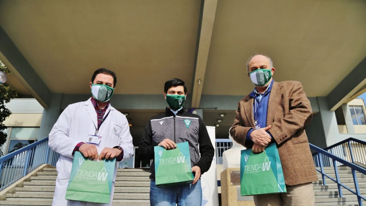 Wanderers se cuadra y realiza donación de mascarillas al Hospital Carlos Van Buren