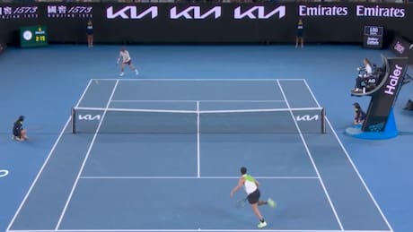 VIDEO | Con este espectacular ace, Carlos Alcaraz alcanzó por primera vez las semifinales del Australian Open