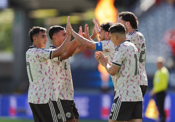 Delantero de La Roja estaría cerca de dar el salto al fútbol europeo: “Podría ser vendido”