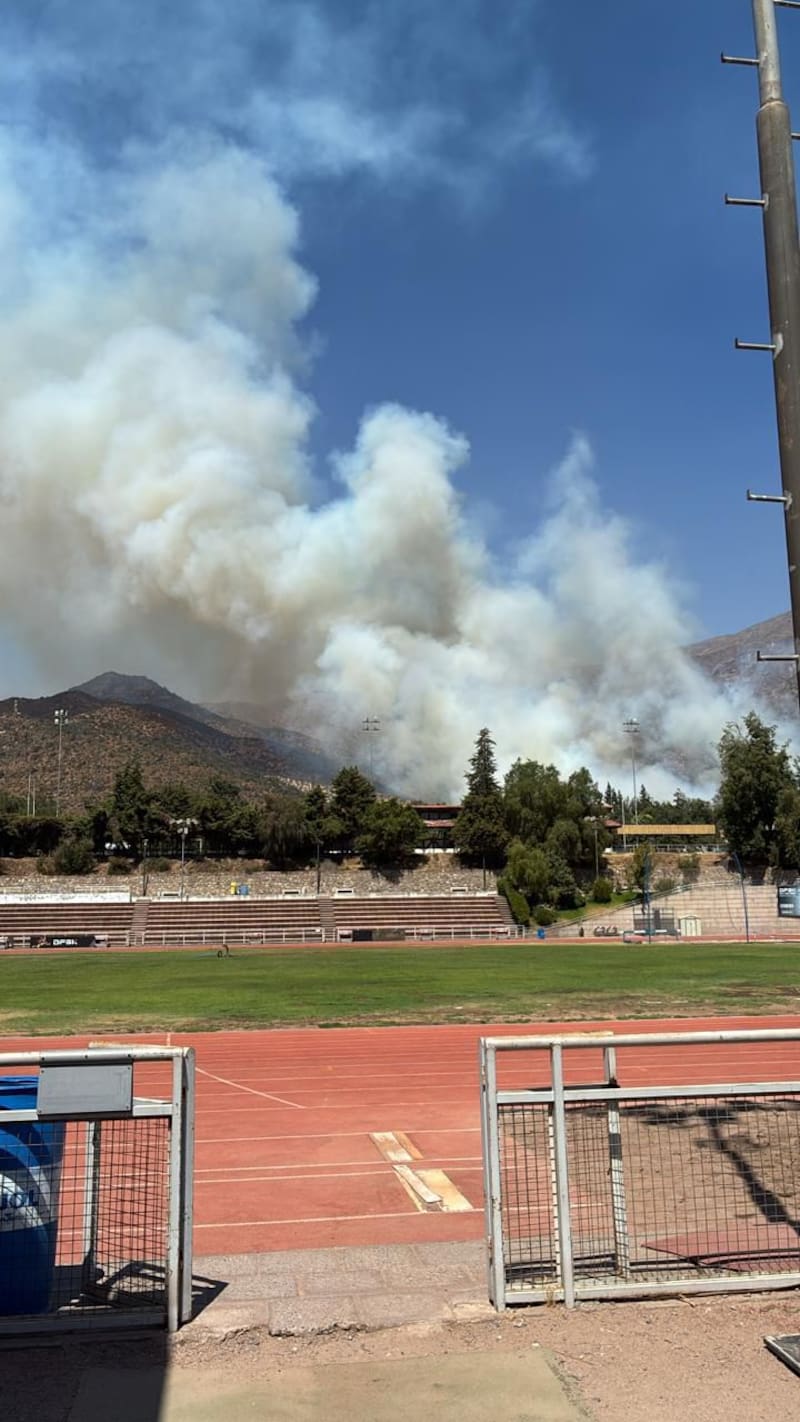 Humadera en las cercanías del Claro Arena. Foto: En Cancha.