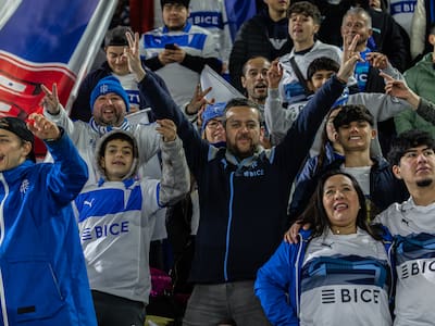 “Son de tercera categoría”: La postura de los hinchas de la UC por las visitas de Colo Colo y la U al Claro Arena