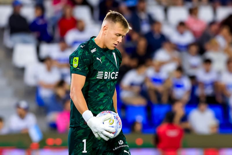 El arquero fue el peor de la noche ante Everton. Foto: Agencia Aton.