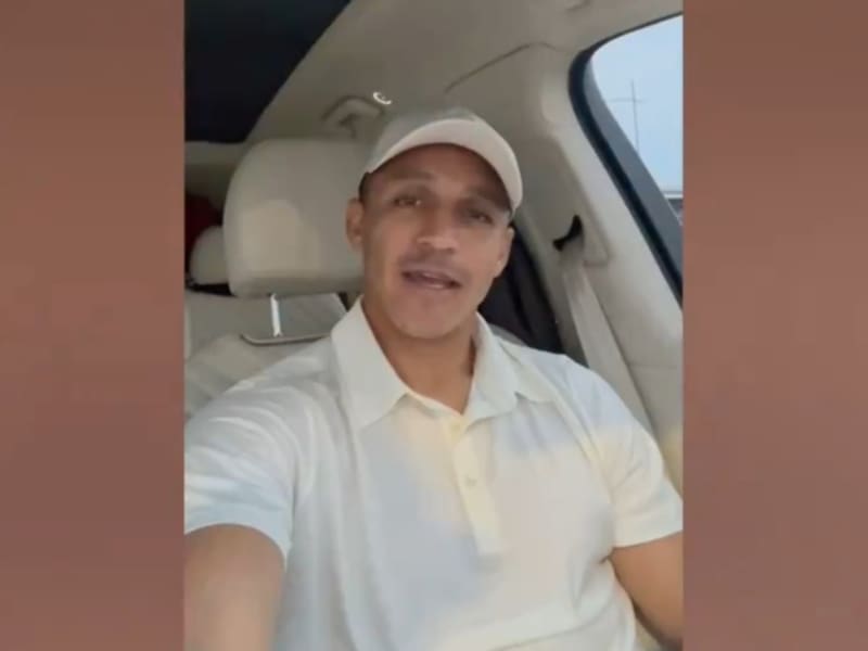 fue parte de los saludos de despedida de Claudio Bravo del Betis.