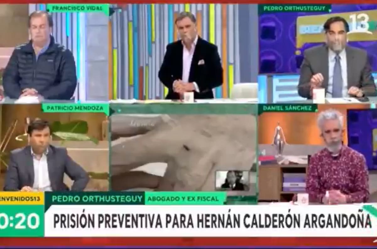 ¡A mimir!: Pillan a Francisco Vidal con los ojos cerrados en "Bienvenidos"