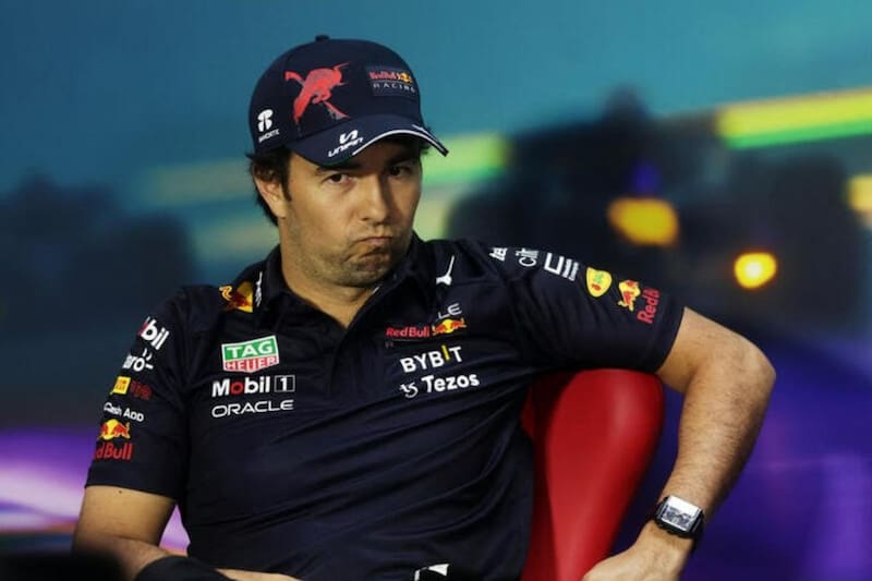 El histórico ex piloto no confía en Checo Pérez.