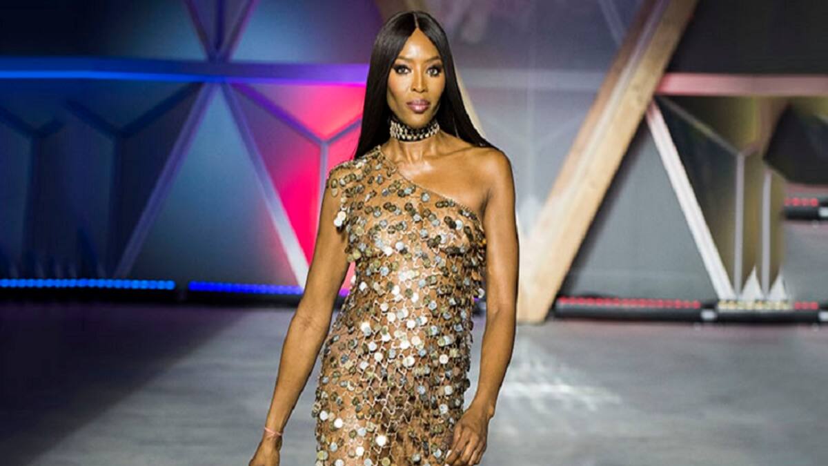 Naomi Campbell a sus 50 años: "Me pongo lo que quiero"