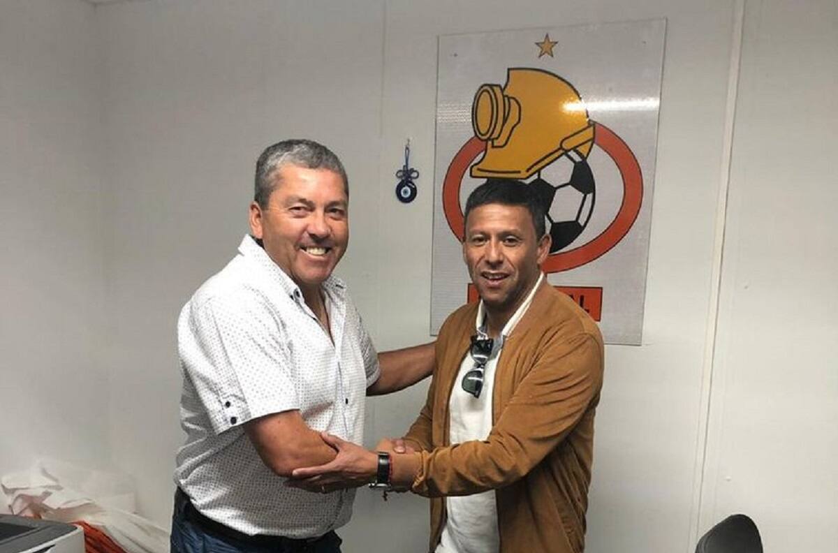Entrevista | Juan Manuel Silva, gerente deportivo de Cobresal: "Siempre ha sido un desafío traer jugadores a El Salvador"
